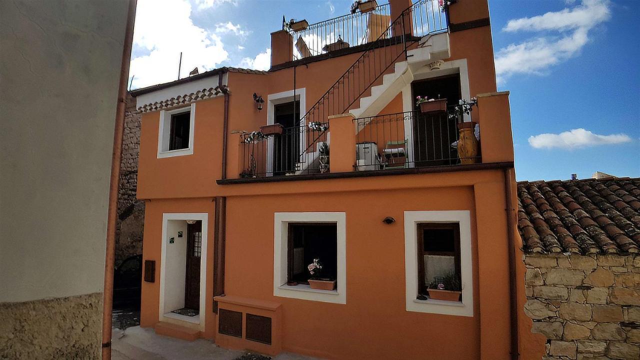 Casa Vacanza La Posadina Baunei Buitenkant foto