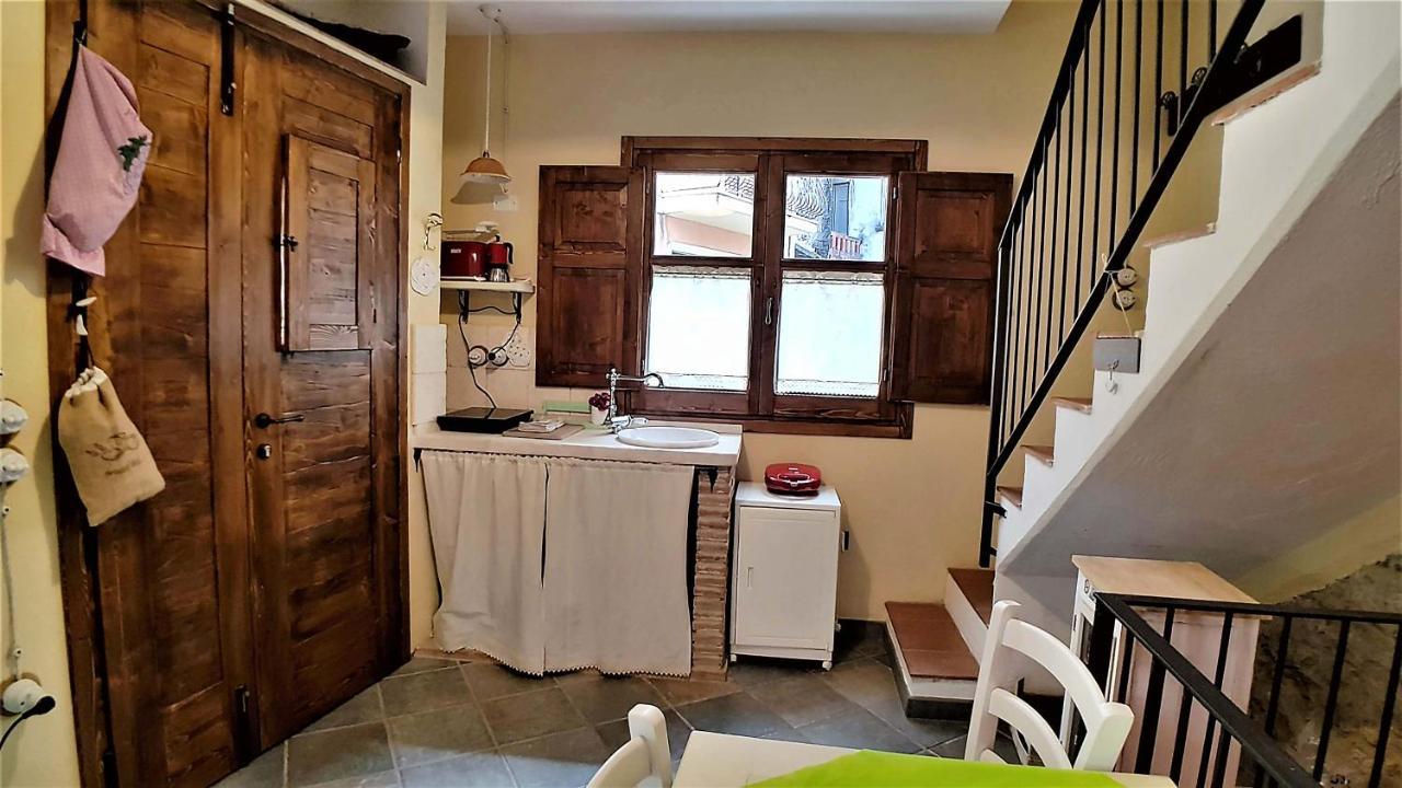 Casa Vacanza La Posadina Baunei Buitenkant foto