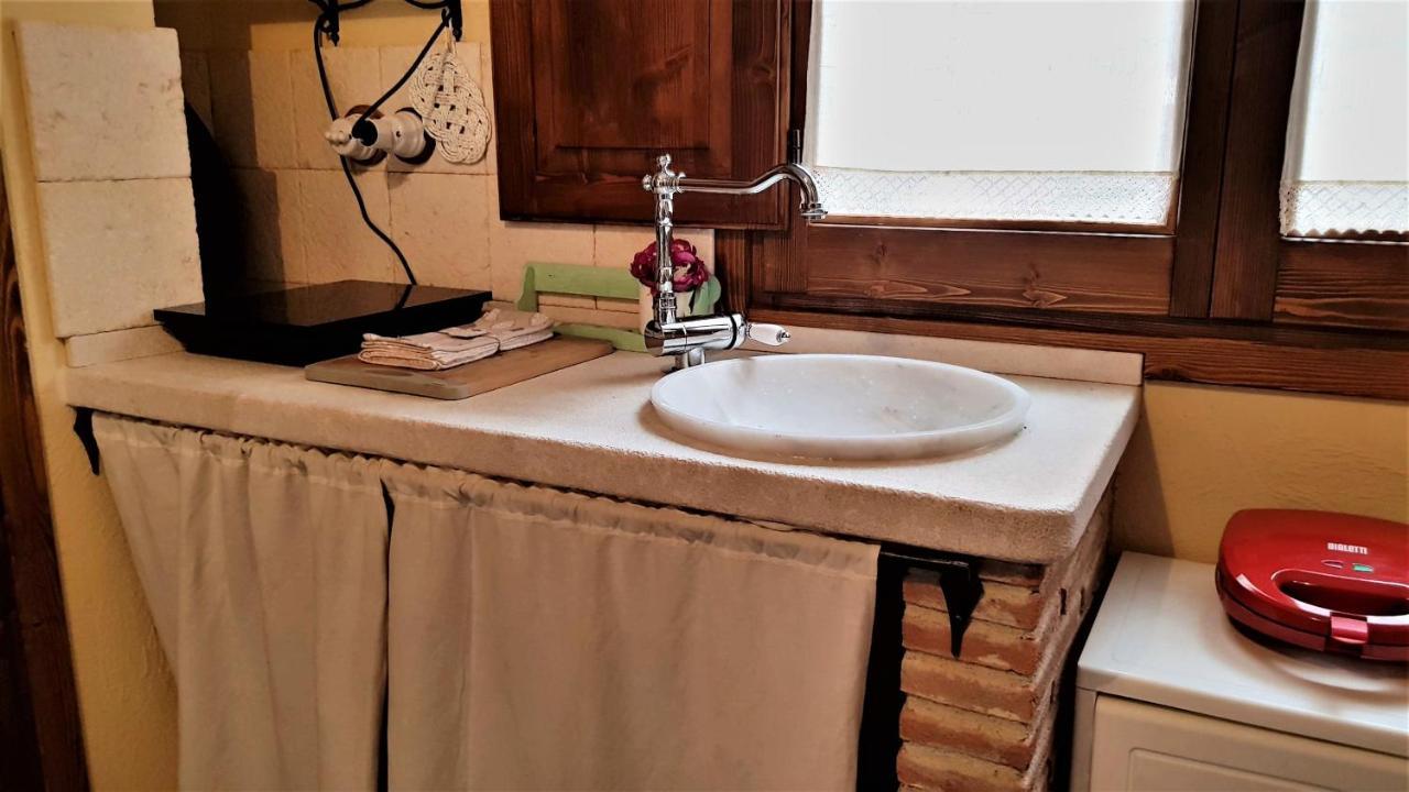 Casa Vacanza La Posadina Baunei Buitenkant foto