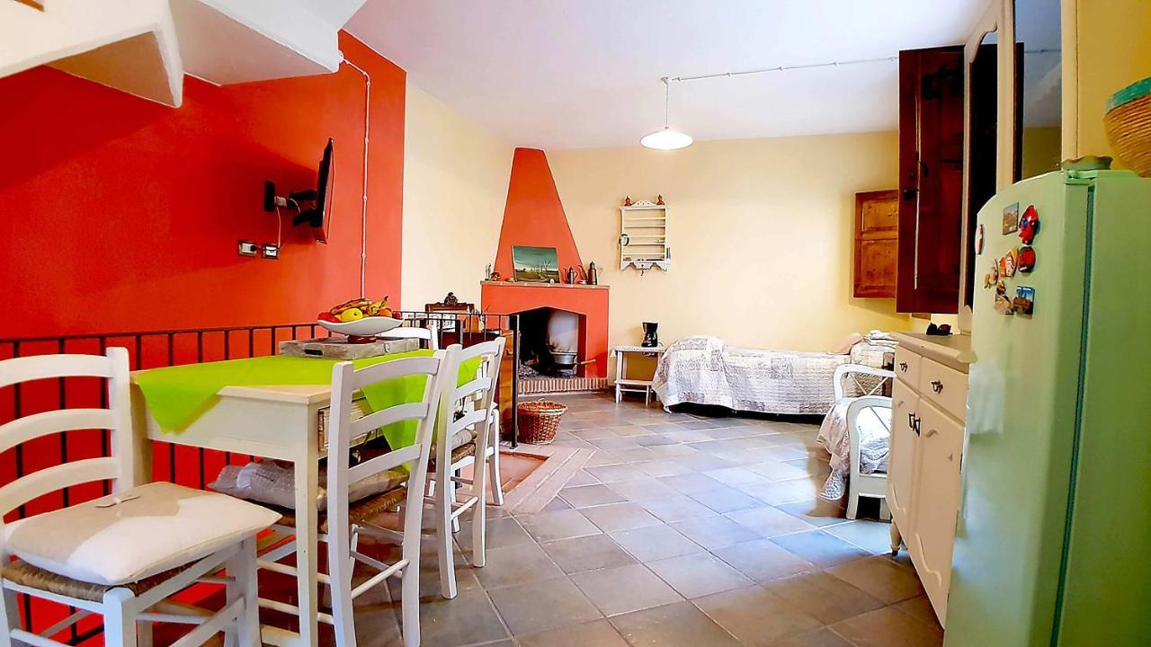Casa Vacanza La Posadina Baunei Buitenkant foto