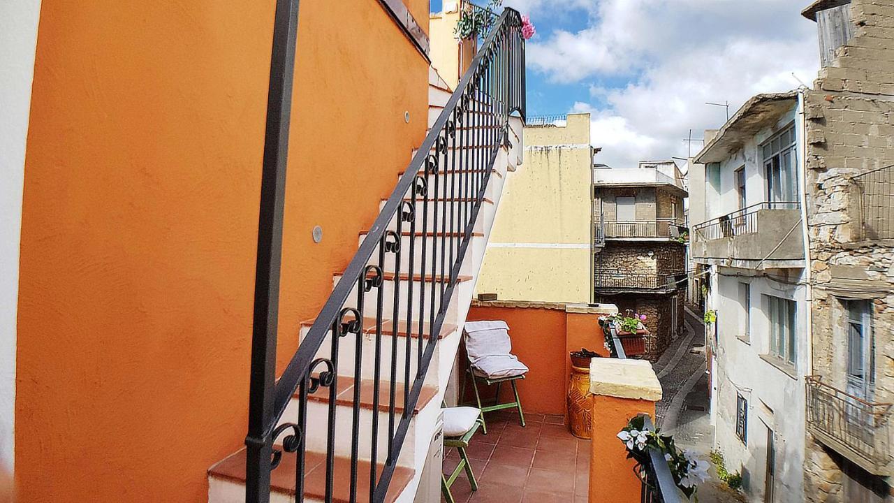 Casa Vacanza La Posadina Baunei Buitenkant foto