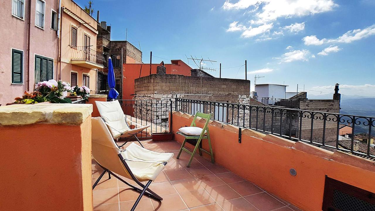 Casa Vacanza La Posadina Baunei Buitenkant foto