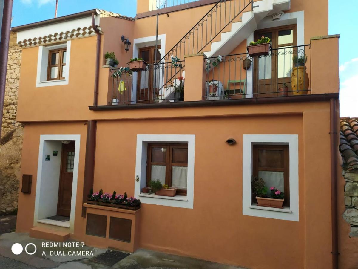 Casa Vacanza La Posadina Baunei Buitenkant foto